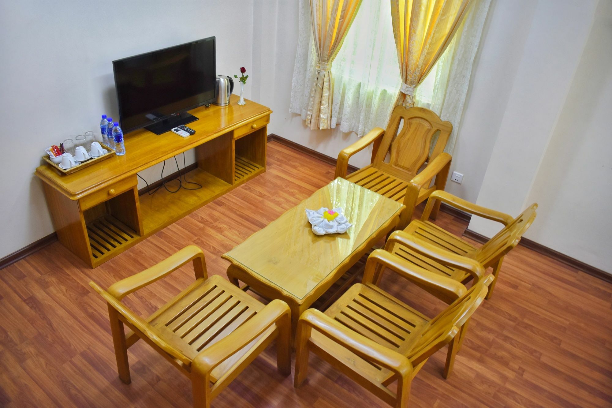 Shwe Poe Eain Hotel New Bagan Exterior photo